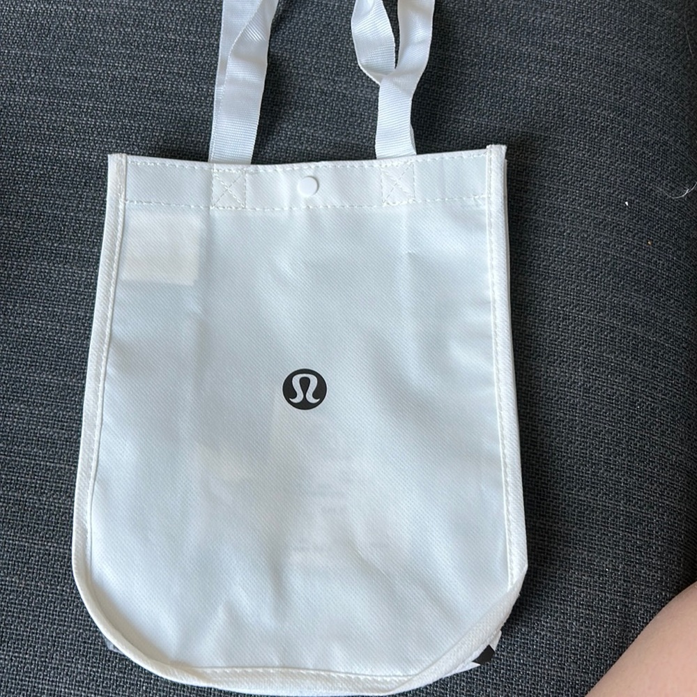 White Lululemon Bag
